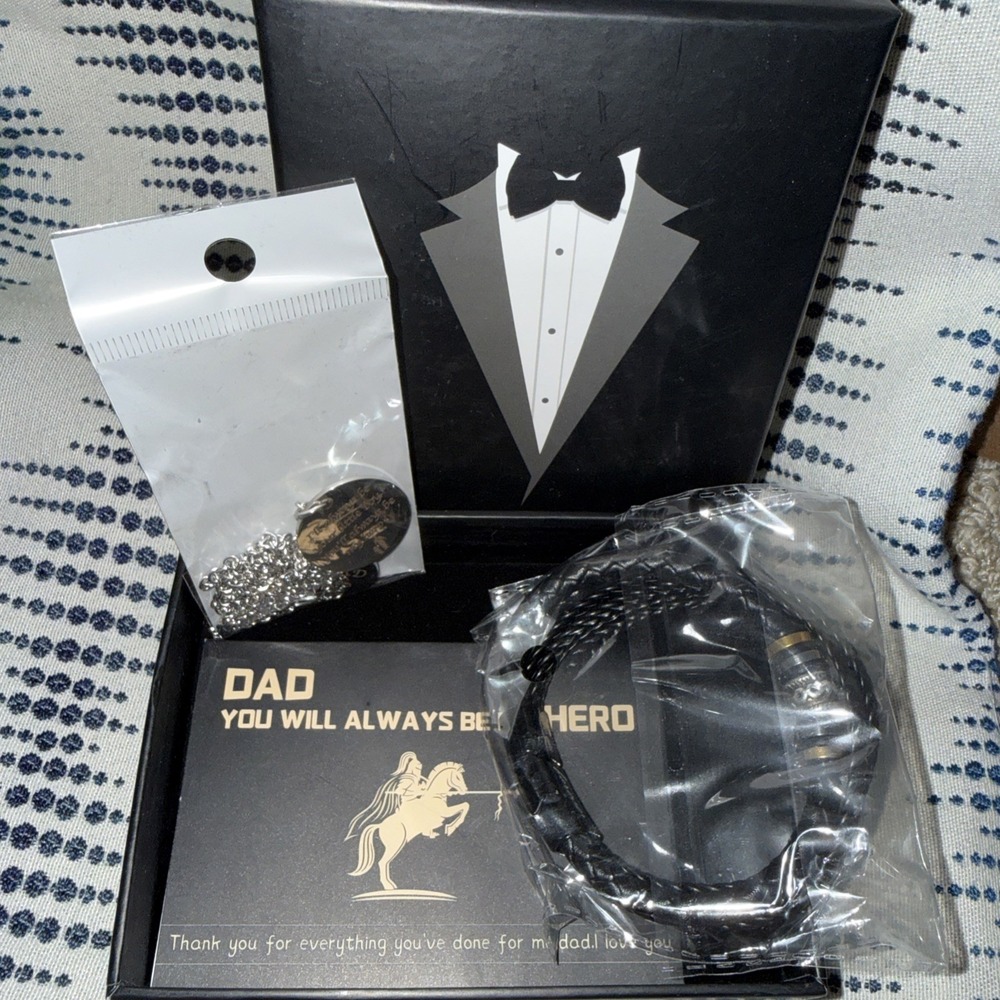 Father's Day Gift Tuxedo Box Set Chan, Bracelet, My Hero Card Box